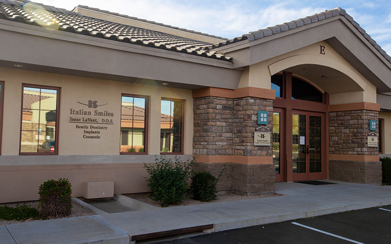 GenMisc_TourOffice_D_0001_Italian Smiles_Practice_2021-26 